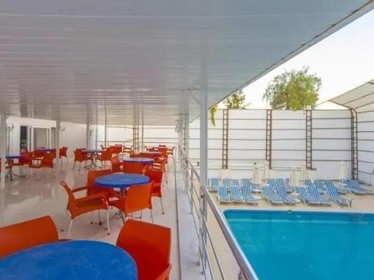 אוקורקאלאר Kayrabeachotel מראה חיצוני תמונה